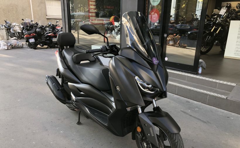YAMAHA XMAX 125 0