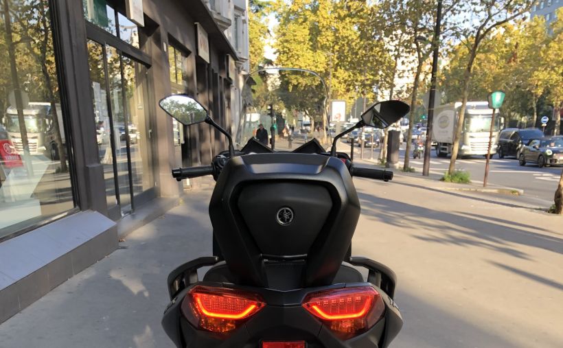 YAMAHA XMAX 125 15