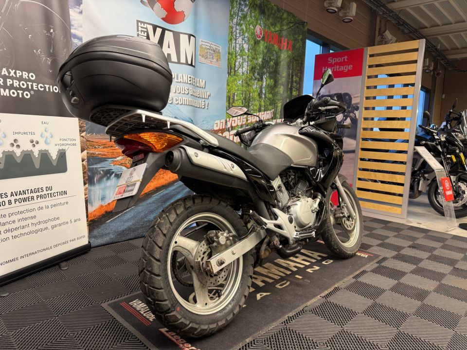 HONDA VARADERO 125 2