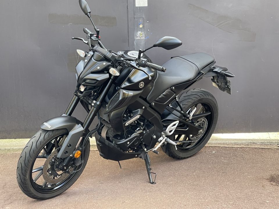 YAMAHA MT-125 - MT 125 -MT125 -  PROPRIETAIRE 1 - GARANTIE 12 MOIS 2