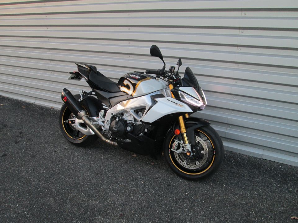 APRILIA TUONO 1100 V4 FACTORY 0