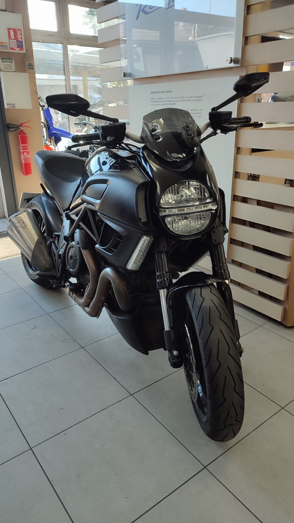 DUCATI DIAVEL 18