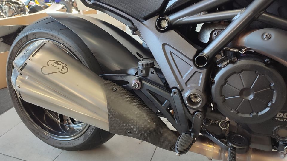 DUCATI DIAVEL 36