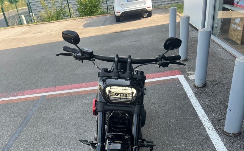 HARLEY-DAVIDSON SOFTAIL FAT BOB 1745 3
