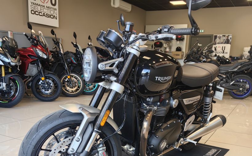 TRIUMPH SPEED TWIN 1200 8