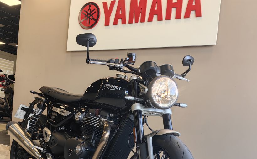 TRIUMPH SPEED TWIN 1200 2