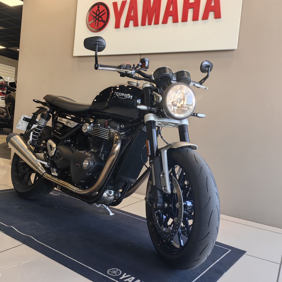 TRIUMPH SPEED TWIN 1200 2