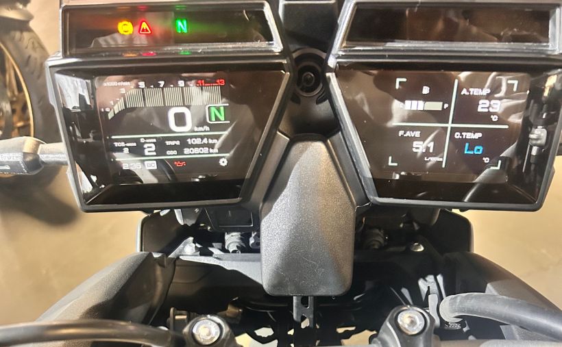 YAMAHA TRACER 9 2
