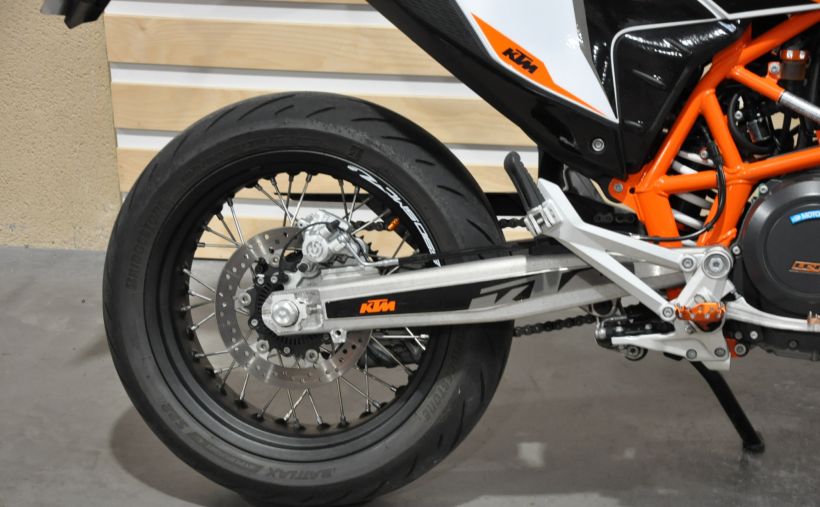 KTM 690 SMC R 3