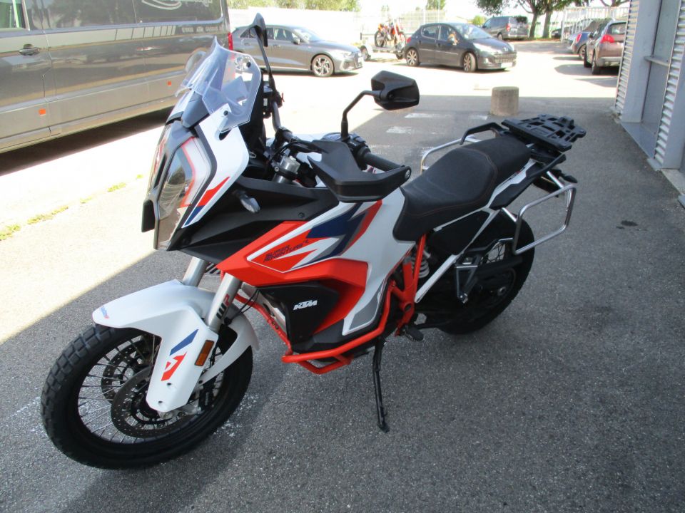 KTM 1290 SUPER ADVENTURE R 9