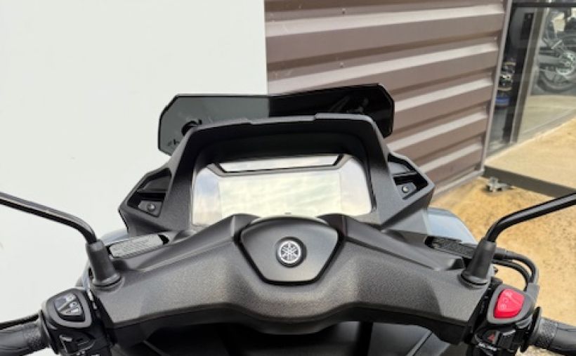YAMAHA TRICITY 300 7