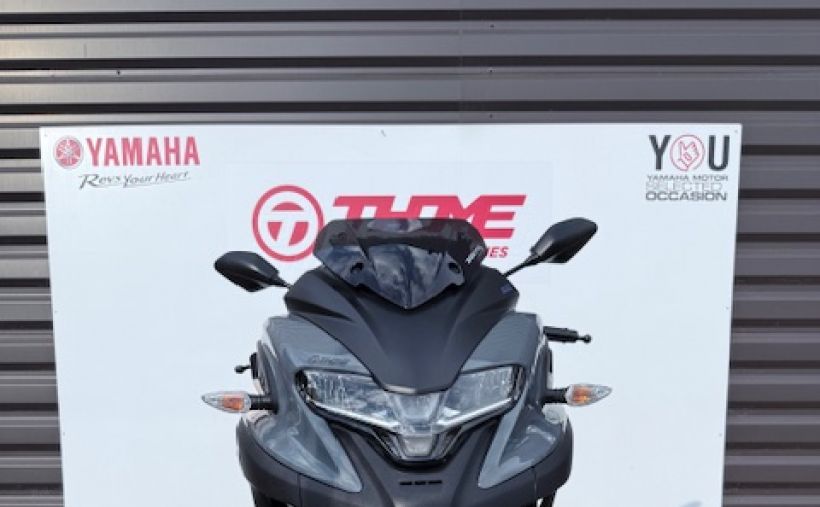 YAMAHA TRICITY 300 2