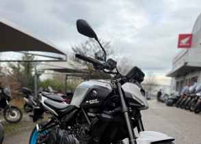 YAMAHA MT-07 (47.5CV) - 2025