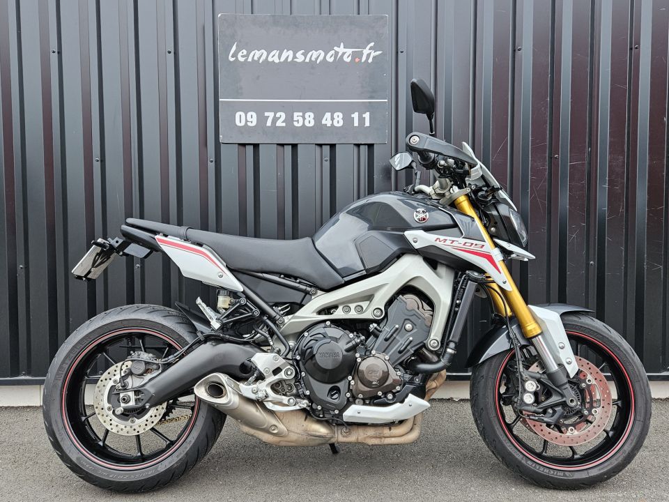 YAMAHA MT-09 STREET R. 0