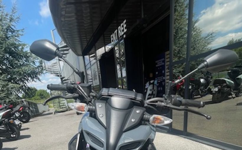 YAMAHA MT-125 ABS 2