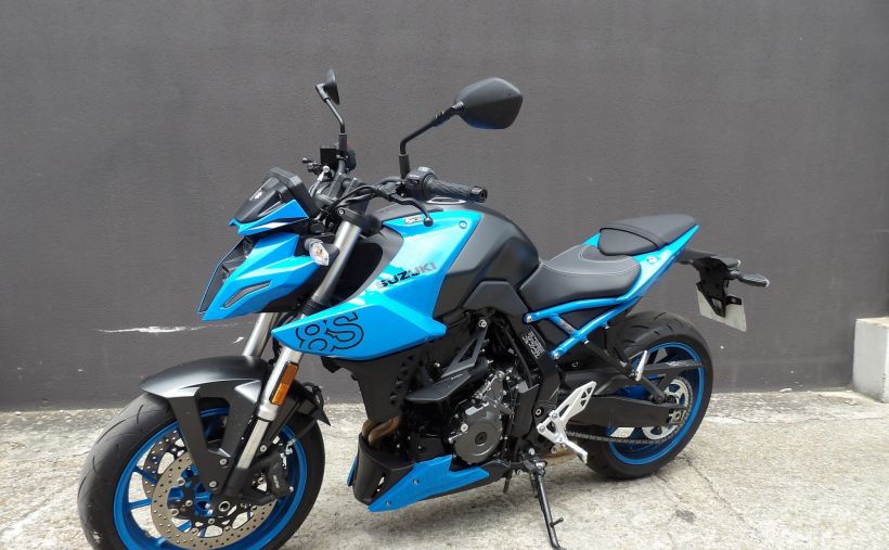 SUZUKI GSX-8S A2 3