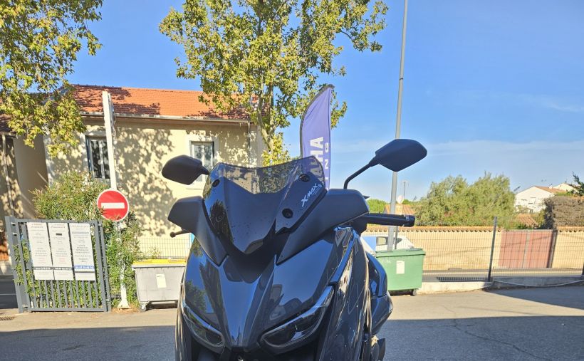 YAMAHA X-MAX 125 TECH MAX 4