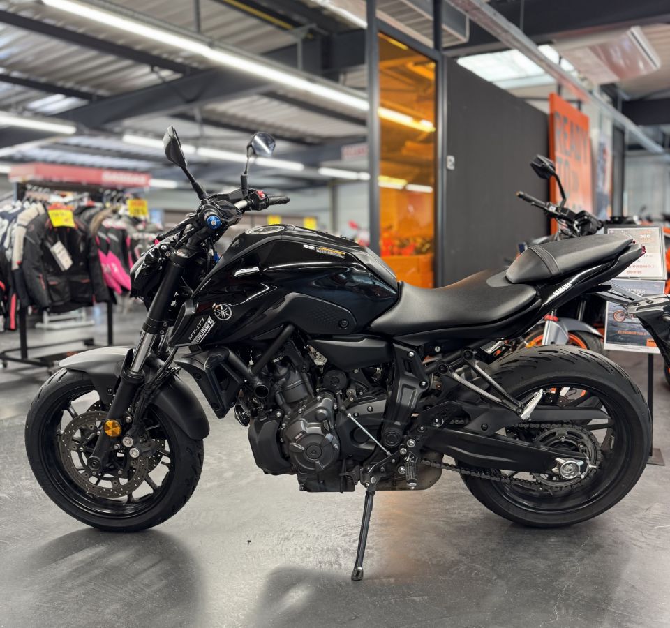 YAMAHA MT-07 35KW 4