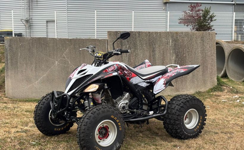 YAMAHA YFM 700 RAPTOR 0