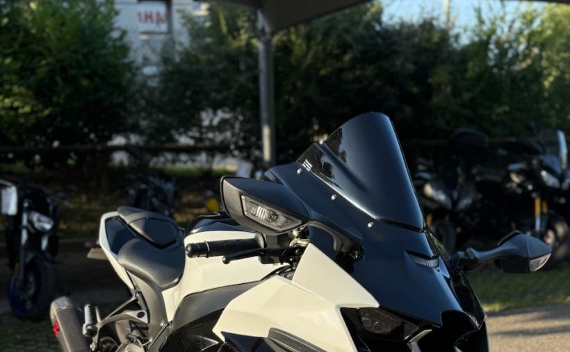 KAWASAKI ZX-10R 0
