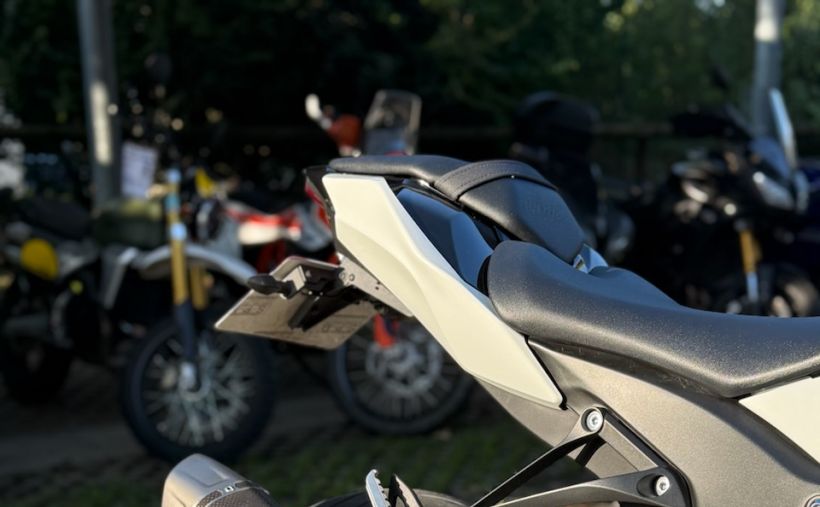 KAWASAKI ZX-10R 2