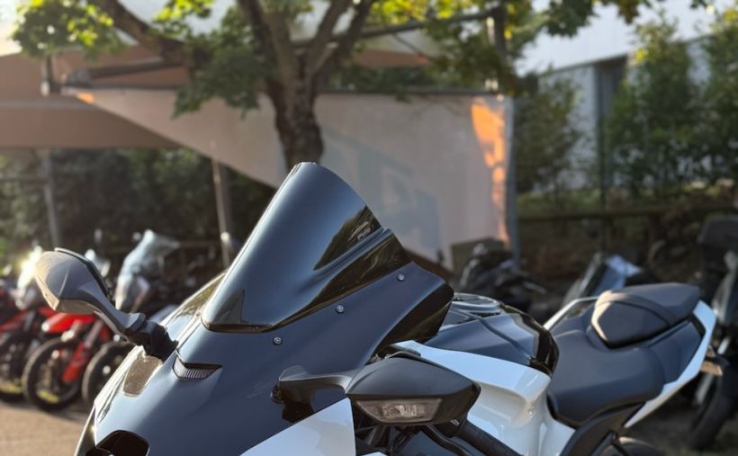 KAWASAKI ZX-10R 3