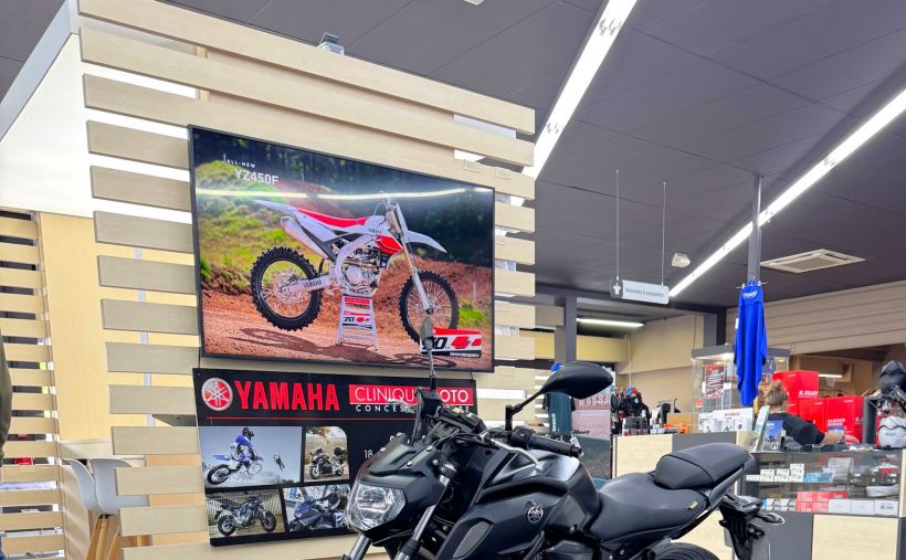 YAMAHA MT-07 3
