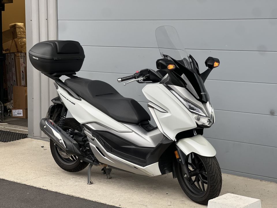 HONDA NSS FORZA 300 1