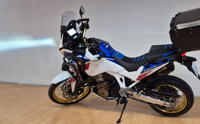 HONDA AFRICA TWIN  ADVENTURE SPORTS DCT CRF1100L 7