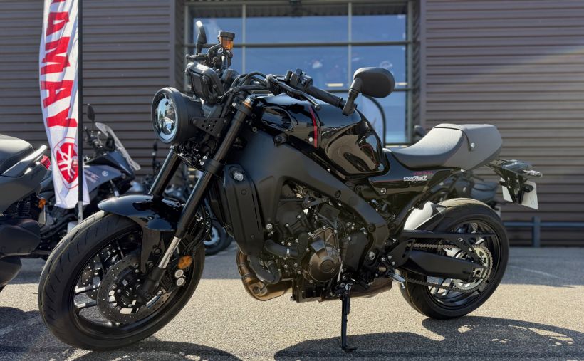 YAMAHA XSR 900 ABS 0