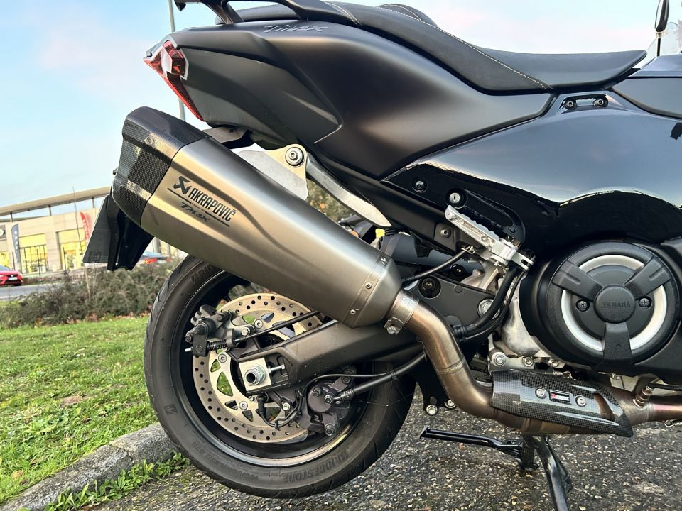YAMAHA XP T-MAX 560 TECH MAX 26