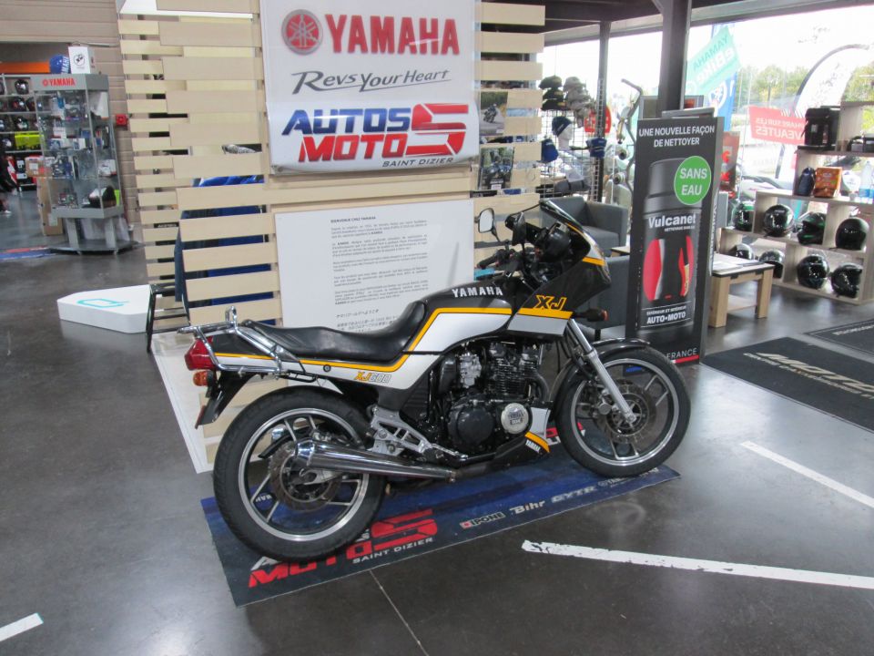 YAMAHA 600 XJ COLLECTOR 2