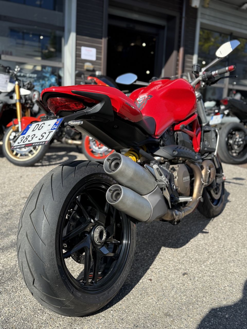 DUCATI MONSTER 1200 3