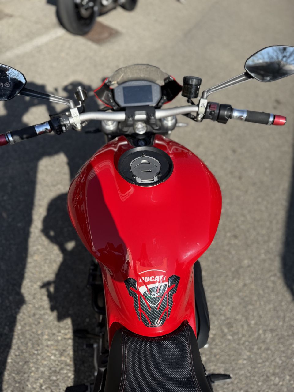 DUCATI MONSTER 1200 5