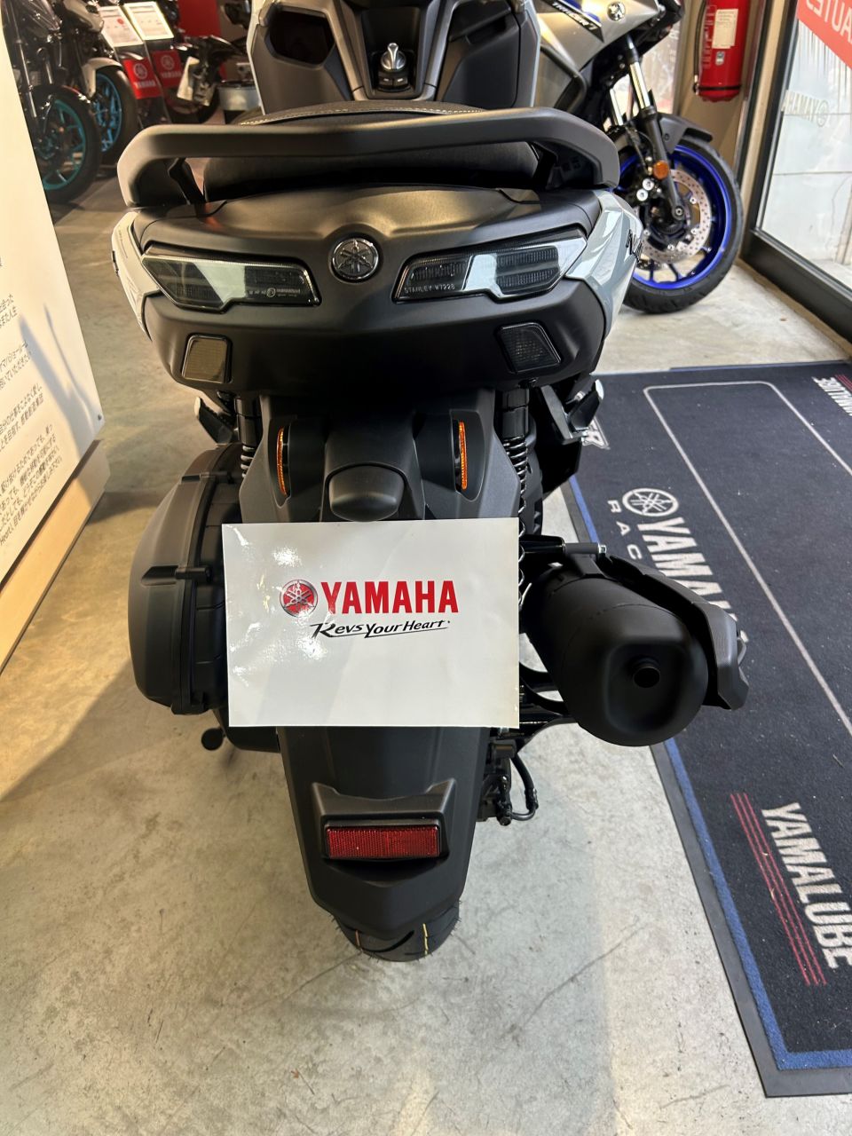 YAMAHA NMAX 125 TECH MAX 3