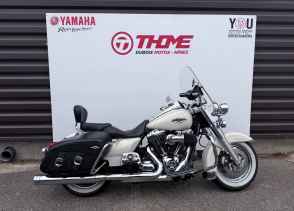 HARLEY-DAVIDSON ROAD KING CLASSIC 1690 - 2015