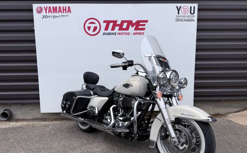 HARLEY-DAVIDSON ROAD KING CLASSIC 1690 1