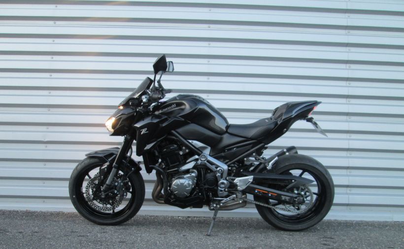 KAWASAKI Z 900 3