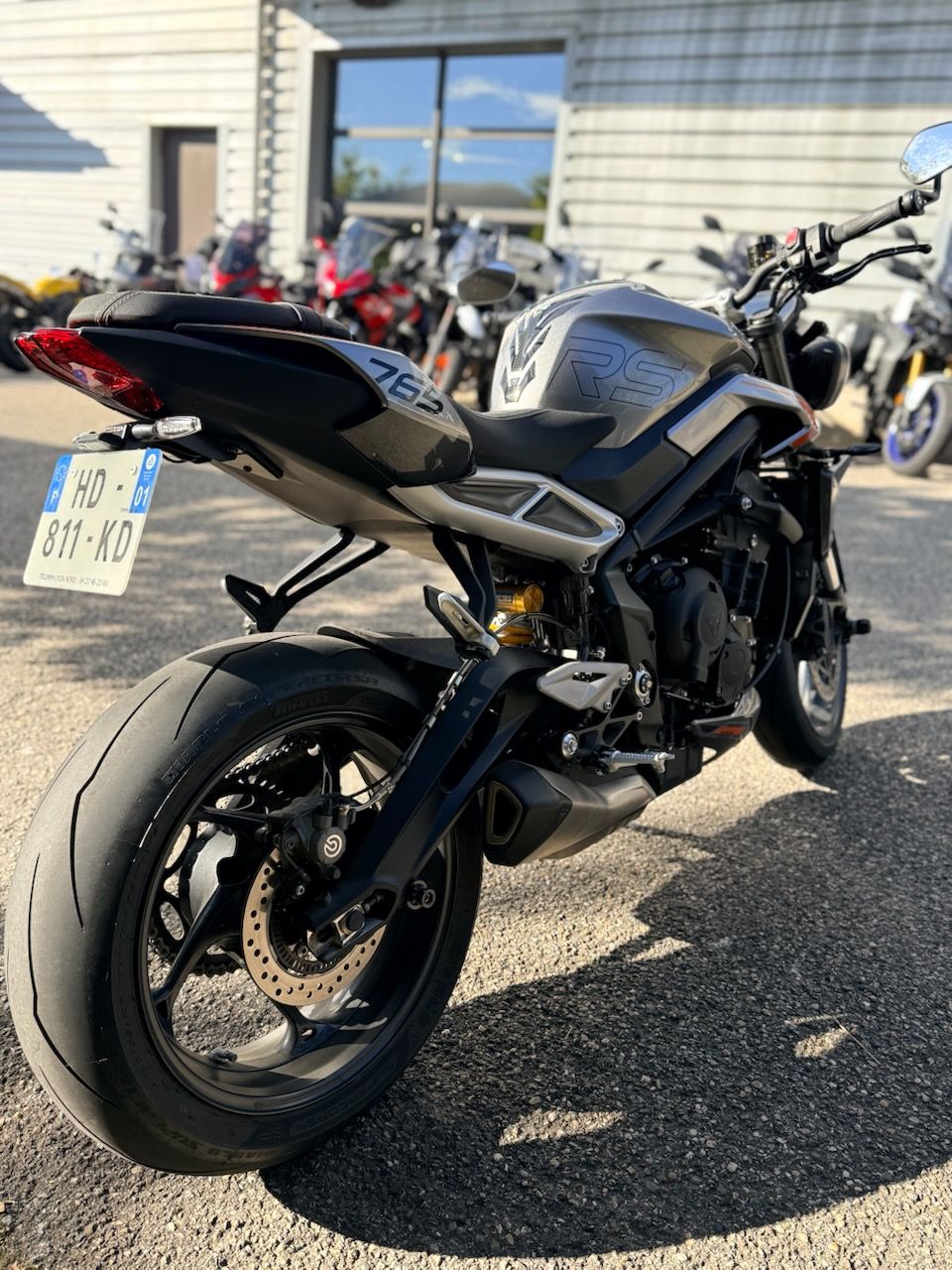 TRIUMPH STREET TRIPLE 765 RS 1