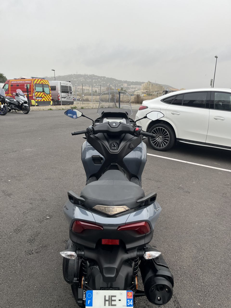 YAMAHA TRICITY 300 2