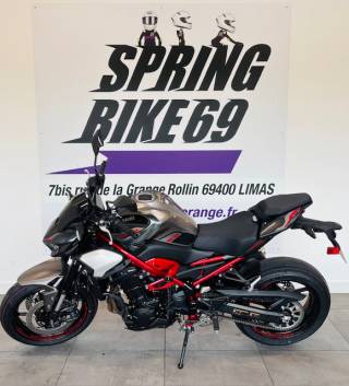 KAWASAKI Z 900 - 2025