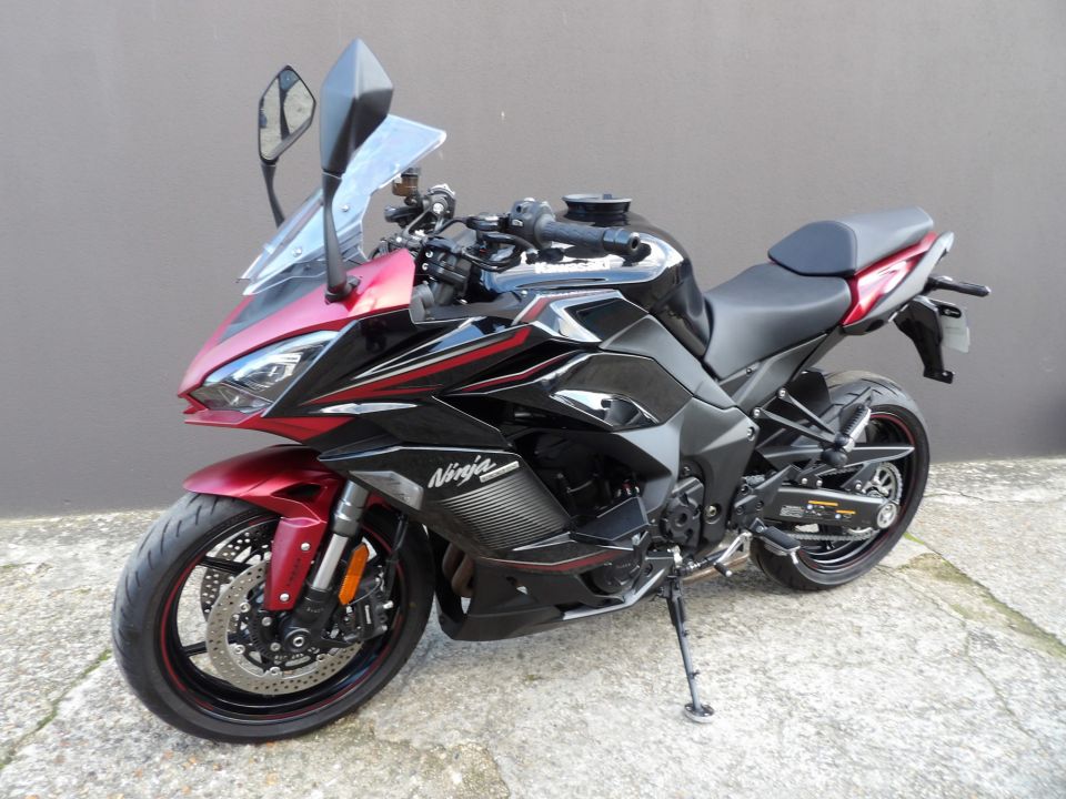 KAWASAKI NINJA 1000 SX 6