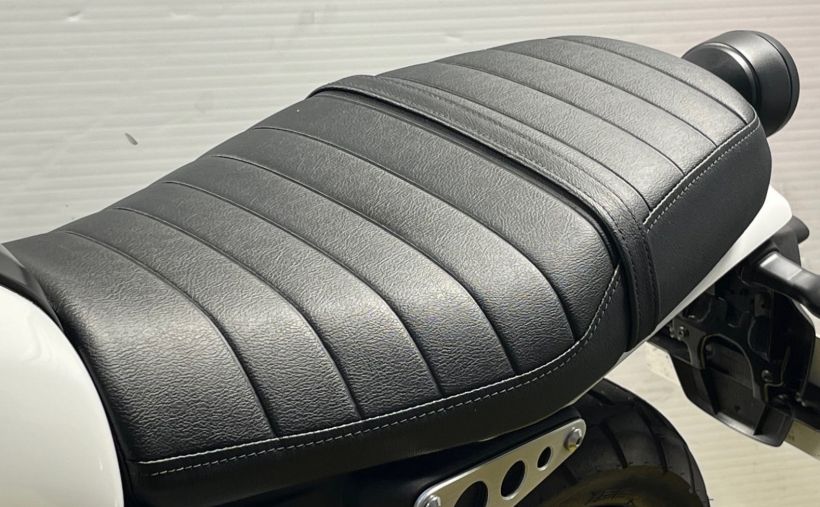 YAMAHA XSR 125 42