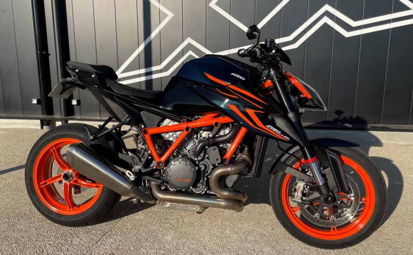 KTM 1290 SUPER DUKE R 0