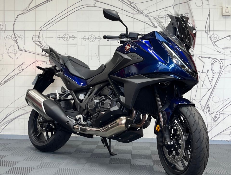 HONDA NT 1100 DCT 12