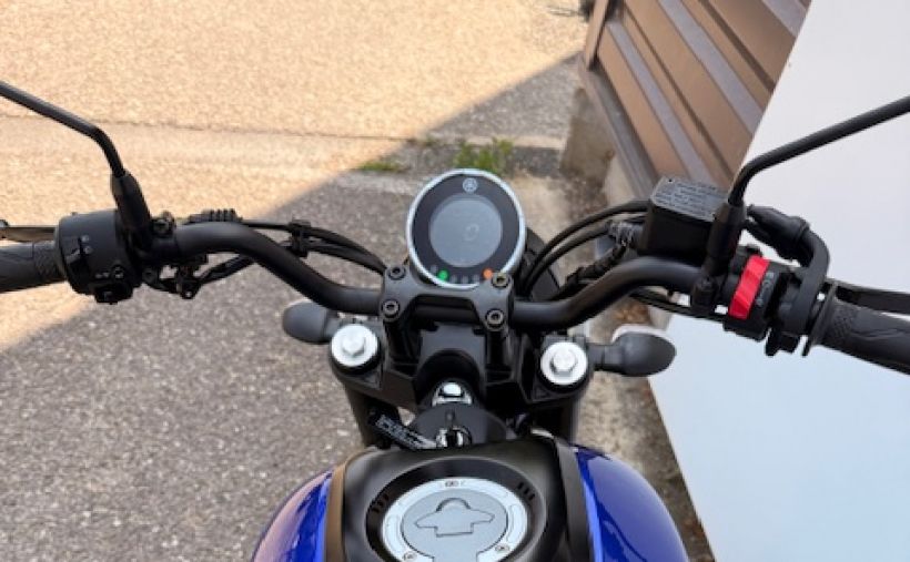 YAMAHA XSR 125 7