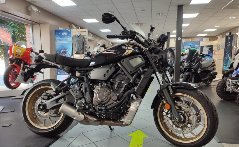 YAMAHA XSR 700 35KW 24