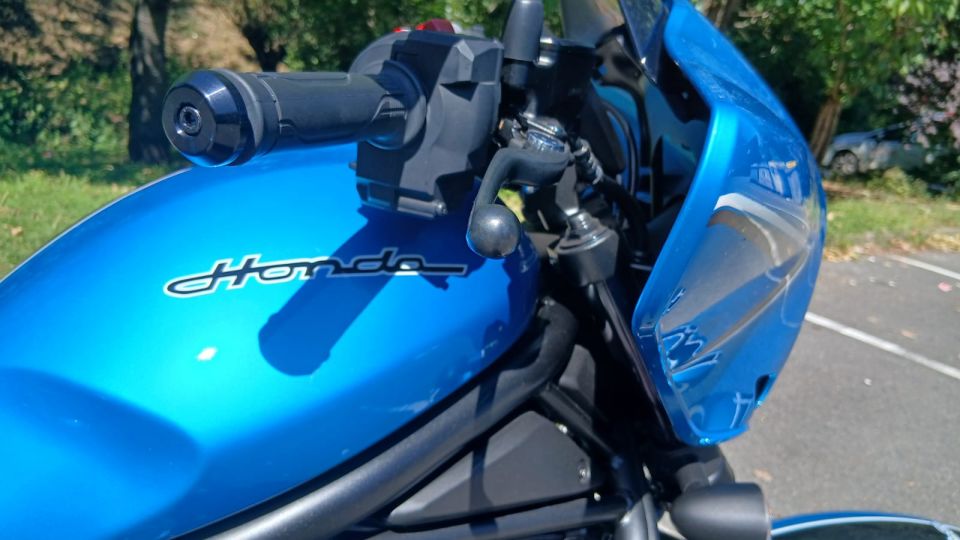 HONDA CMX 1100 REBEL 5