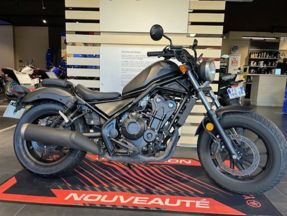 HONDA CMX 500 REBEL 1