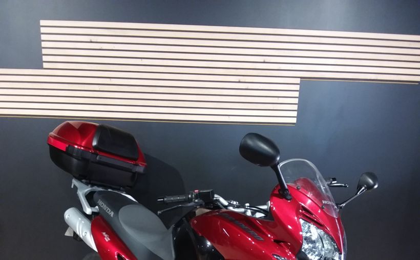 HONDA VARADERO 125 1